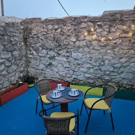 Casa Fritula-sweet With Private Yard Lägenhet